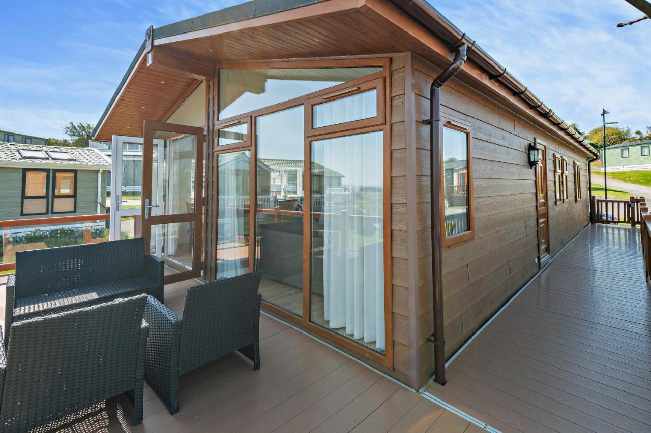 Butterfly Lodge Суонидж Экстерьер фото